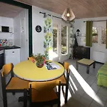 Chanteduc Kamp alanı Beaurieres